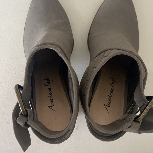 American eagle grey cut out heels - Picture 4 of 4